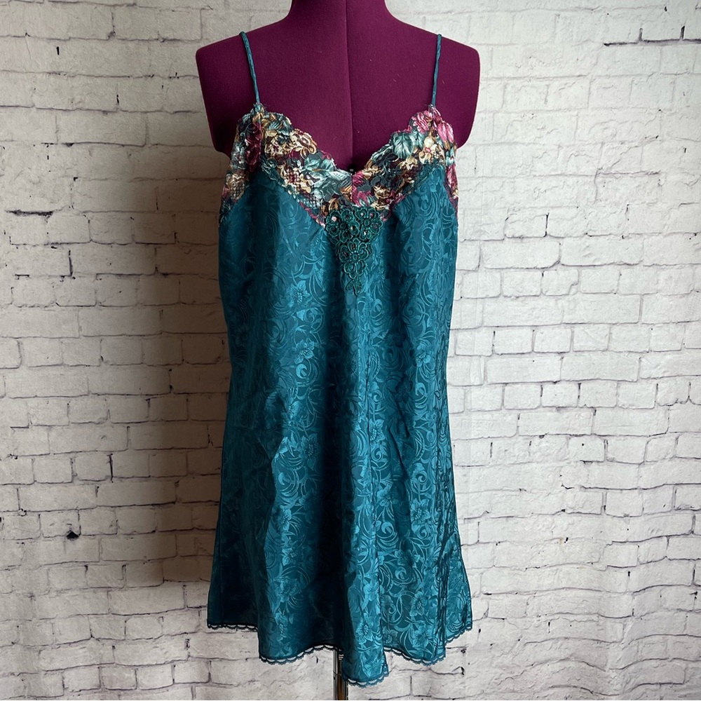 Romantic moods vintage 1990’s slip dress nightgown teal with floral lace trim